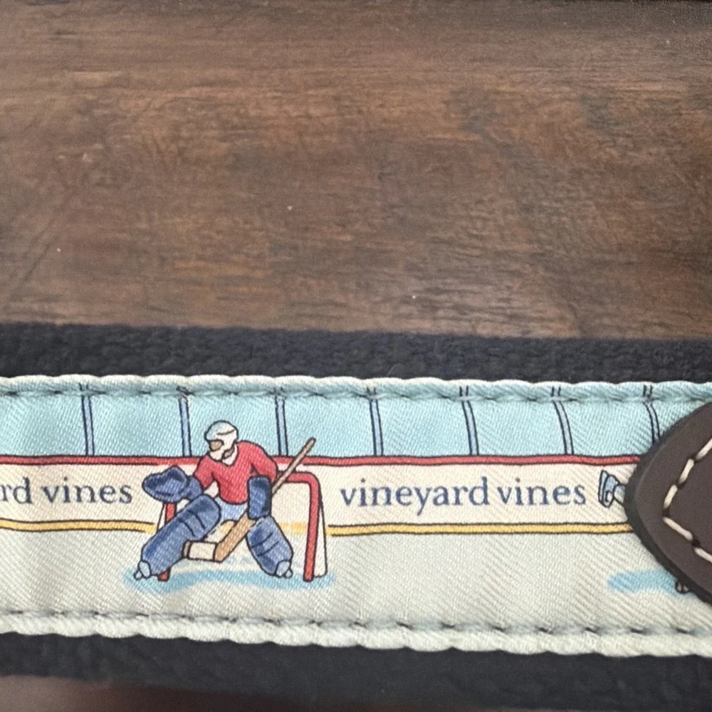 Vineyard Vines Ice Hockey Rink Club Canvas Belt Sports Casual Adjustable 38